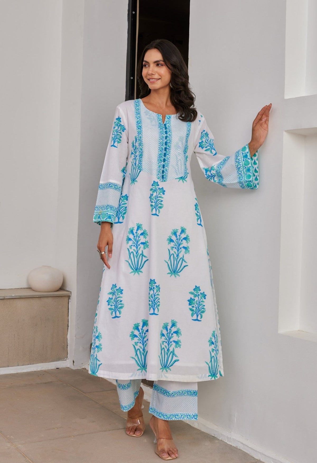 White Blue Floral Hand Block Printed kurta Set - Tara - C - Tara