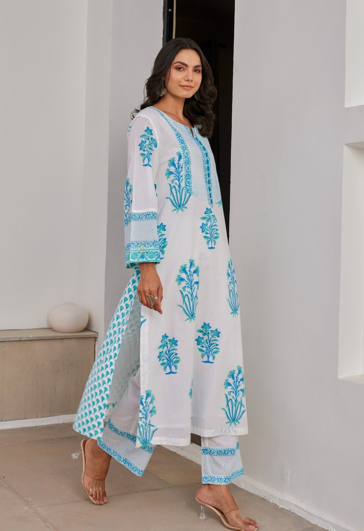 White Blue Floral Hand Block Printed kurta Set - Tara - C - Tara