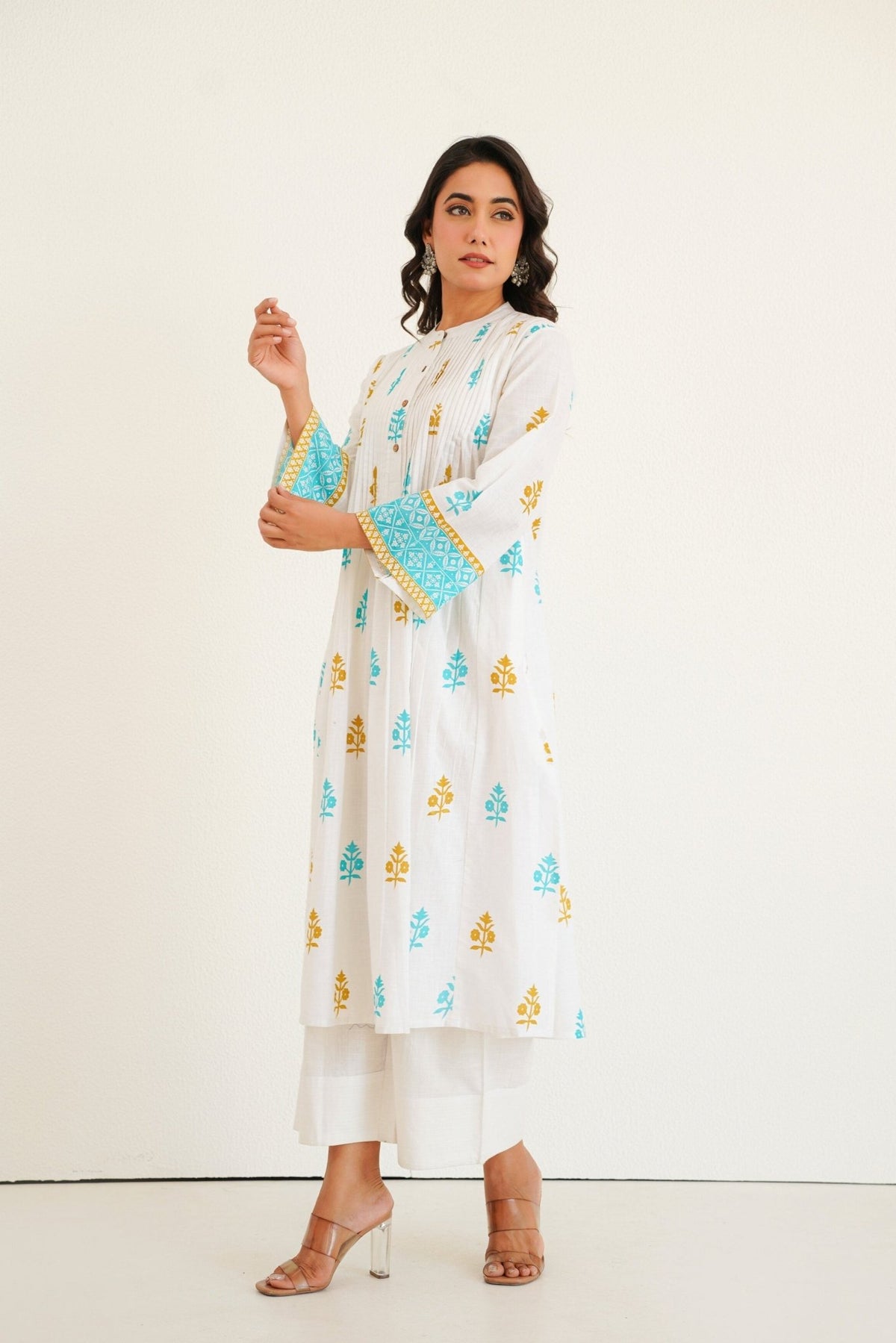 White Cotton Slub Buti Print Kurta Set with Culottes – Tara C Tara - Tara - C - Tara