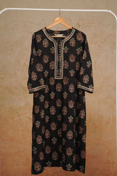Black Floral Printed Art Silk Kurta