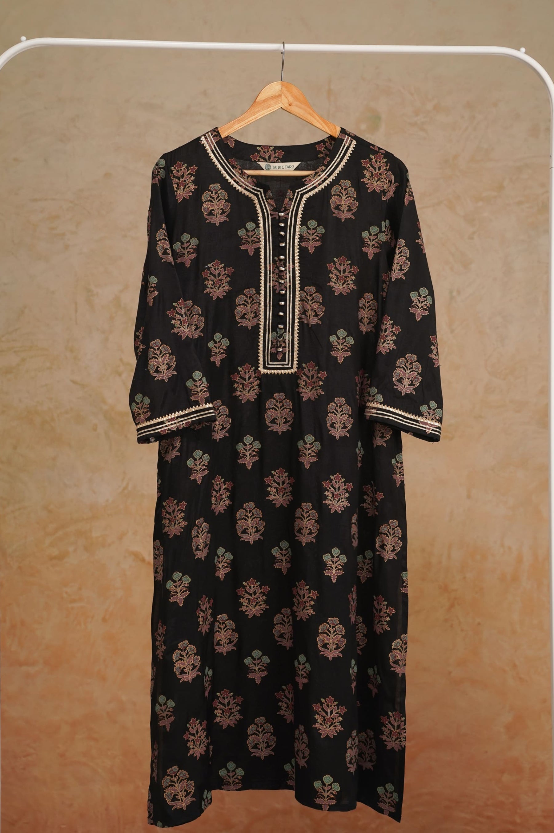 Black Floral Printed Art Silk Kurta