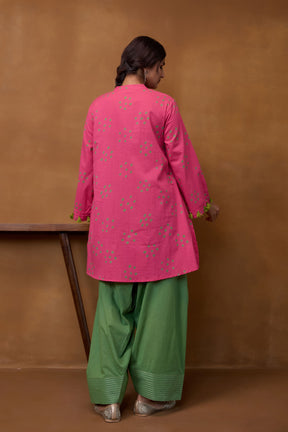 Pink Bandhani Printed Kurta & Green Farsi Salwar Co-ord Set