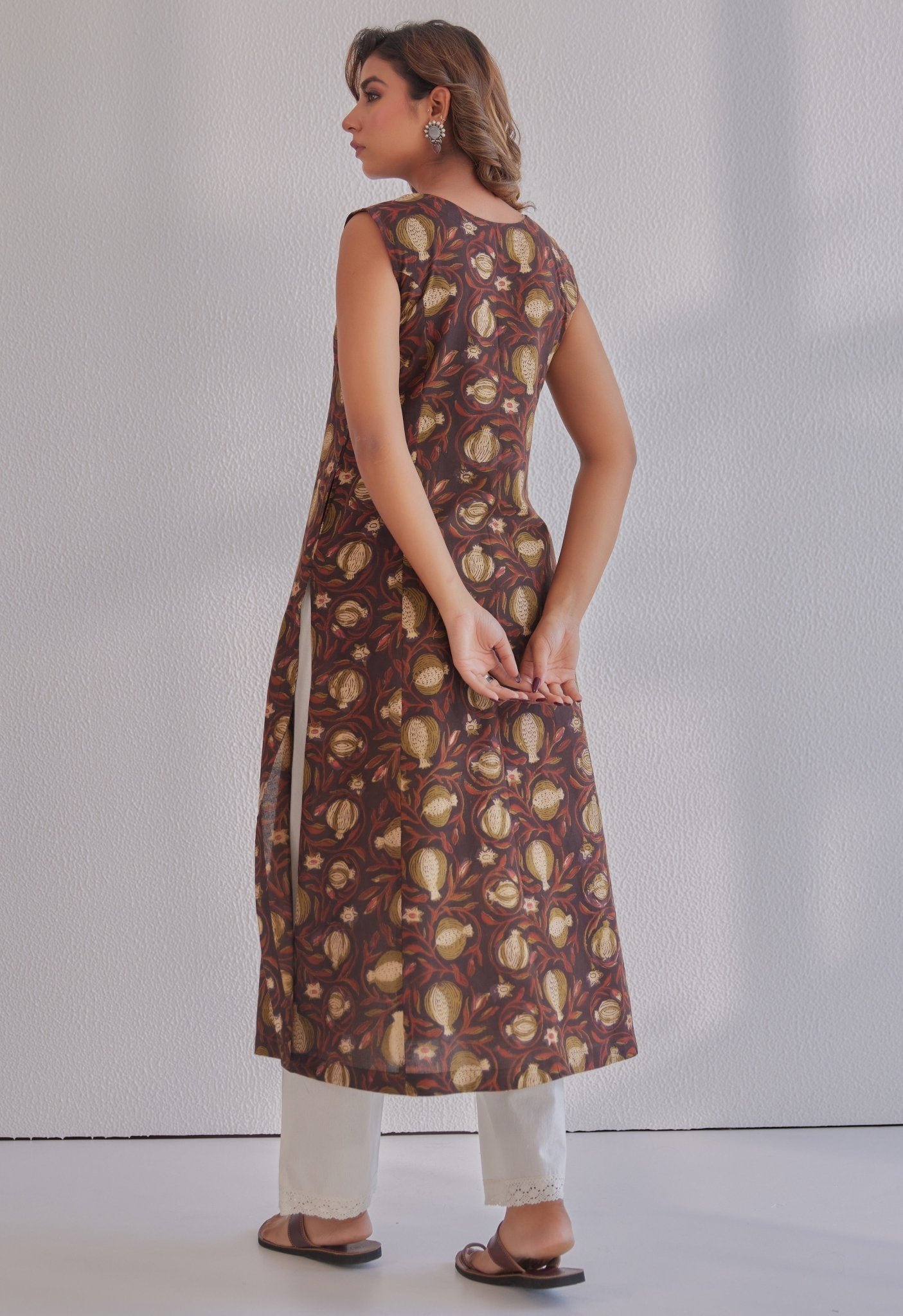 Brown Jahota Hand Block Printed Cotton Sleeveless Kurta - Tara - C - Tara