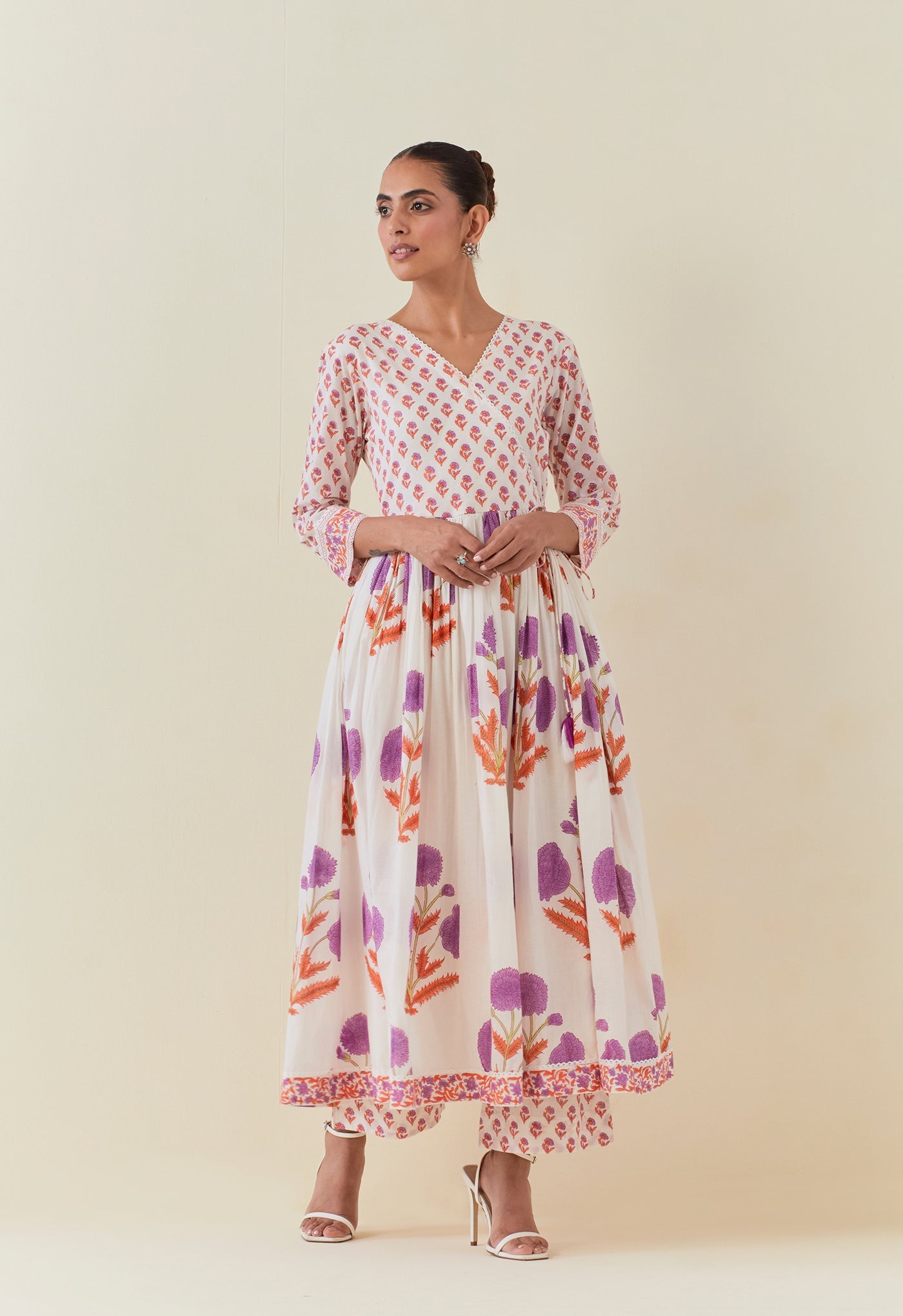 FLORAL HAND BLOCK PRINTED ANARKALI WITH DORIYA DUPATTA AND BOTTOMS - Tara - C - Tara