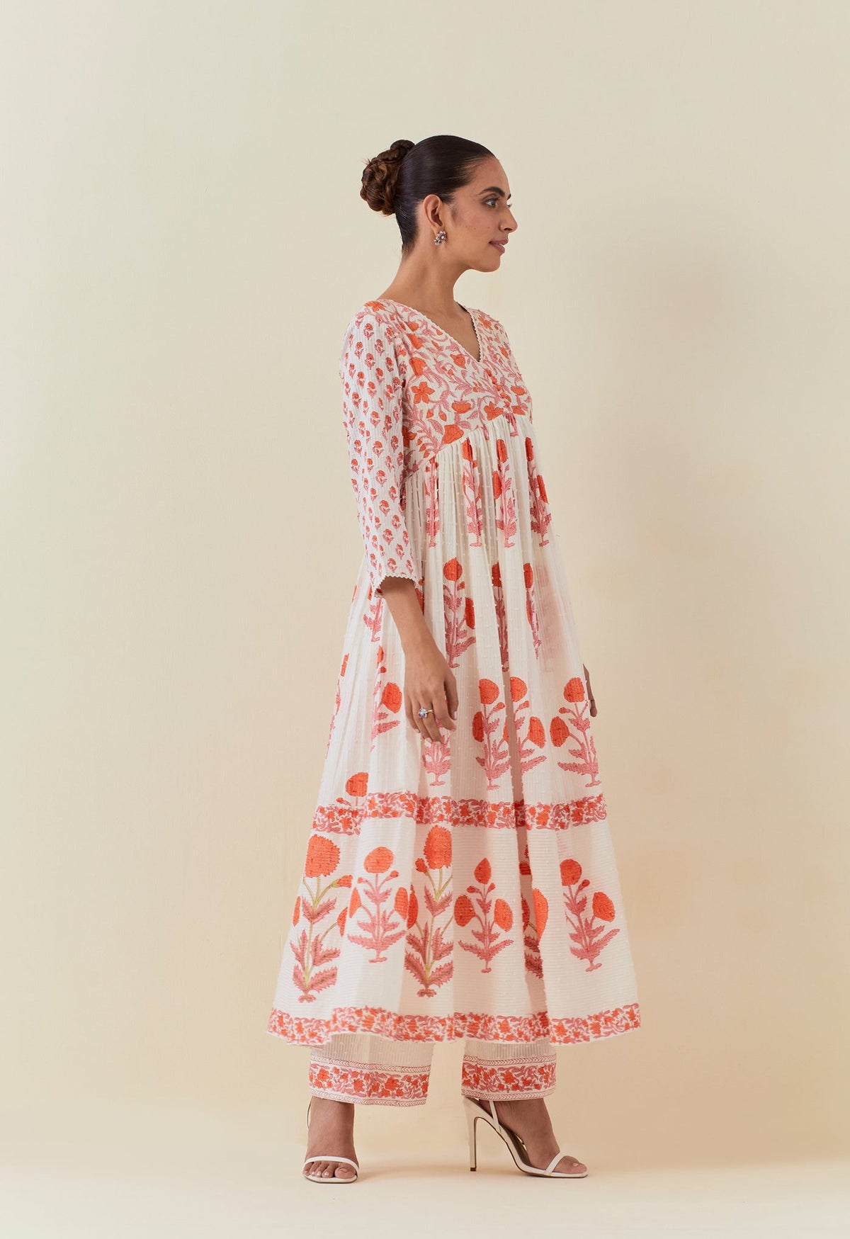 FLORAL HAND BLOCK PRINTED ANARKALI WITH DORIYA DUPATTA AND BOTTOMS - Tara - C - Tara