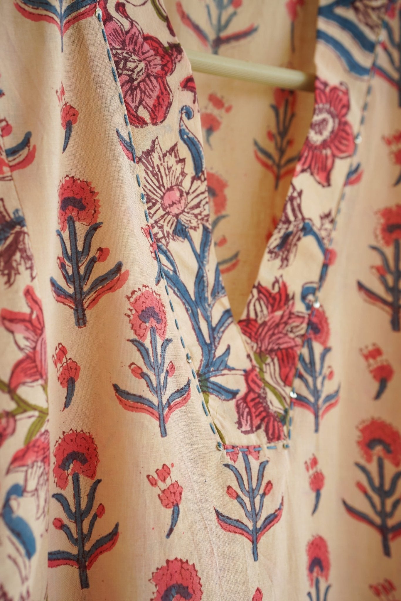 Ivory Peach Floral Booti & Jaal Hand Block Printed Cotton Kurta - Tara-C-Tara