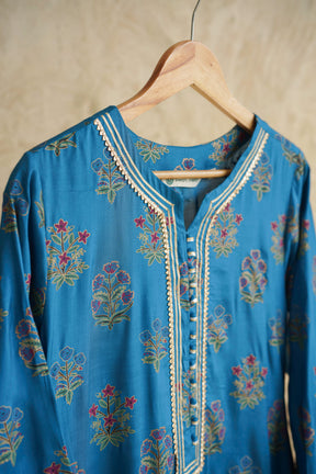 Blue Floral Printed Art Silk Kurta
