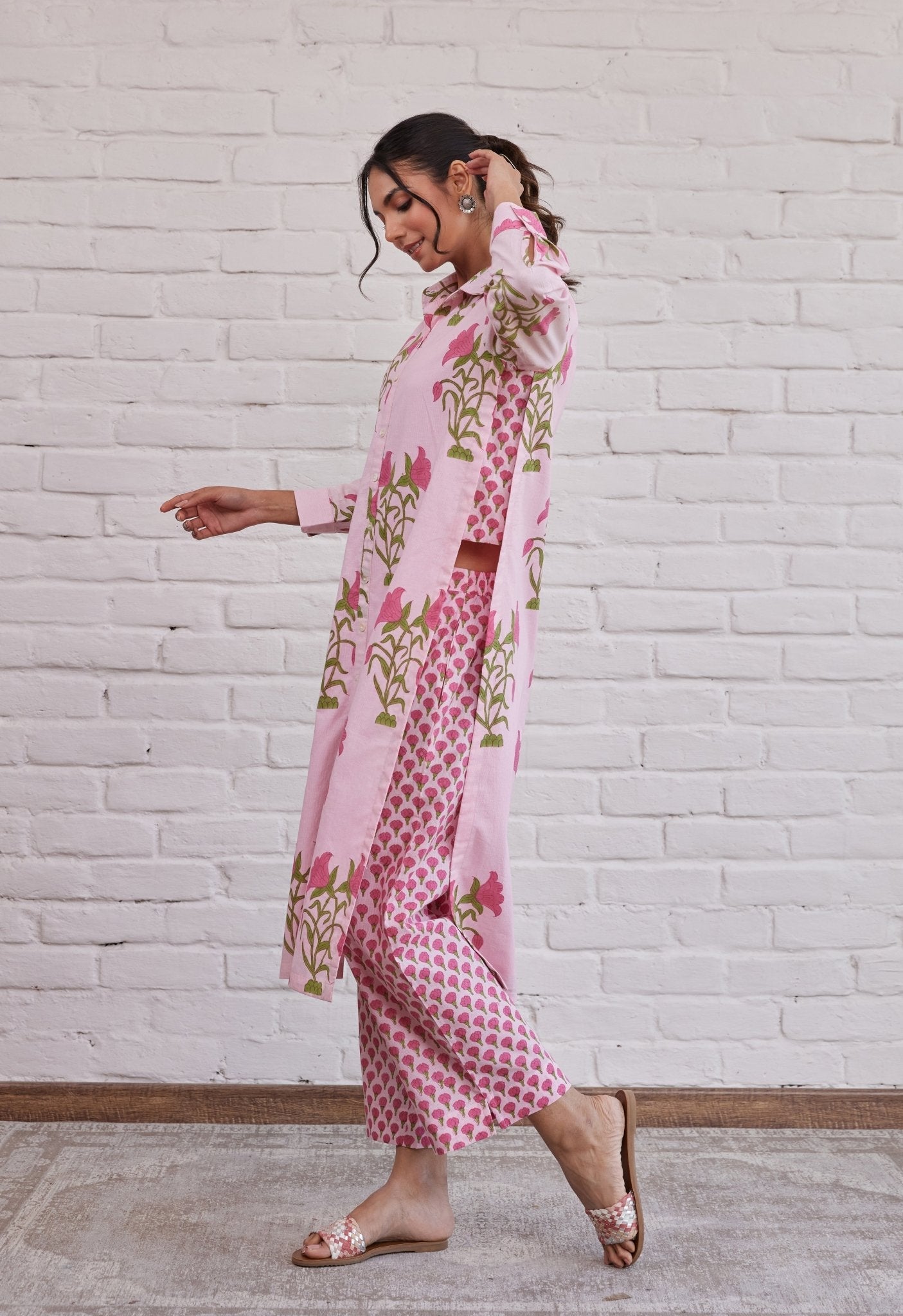 Pink Floral Buta Hand Block Printed Kurta - Tara - C - Tara