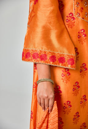 Radiant Fusion: Traditional Elegance in Orange - Red Floral Chanderi Handblock Printed suit set - Tara - C - Tara