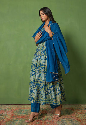 Timeless Grace: Hand Block Printed Chanderi Kurta Set - Tara - C - Tara