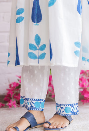 WHITE AND BLUE HAND BLOCK PRINTED KURTA WITH BOTTOMS - Tara - C - Tara