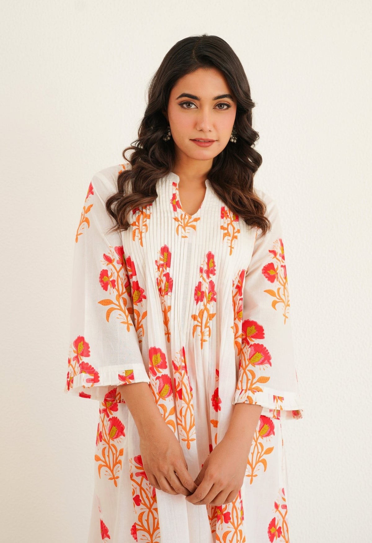 White floral Printed Kurta with Bottom - Tara - C - Tara