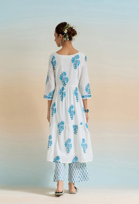 WHITE HAND BLOCK PRINTED KURTA SET WITH DORIYA DUPATTA - Tara-C-Tara