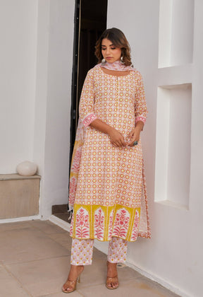 Yellow Abstract Hand Block Printed Kurta Set with Dupatta - Tara - C - Tara