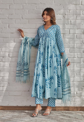 Blue Floral Printed Hand Block Printed Cotton kurta set with Dupatta - Tara-C-Tara