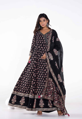 Floral Buti Printed long Anarkali dress With Pants and Printed Doriya Dupatta (3pc Set) - Tara-C-Tara