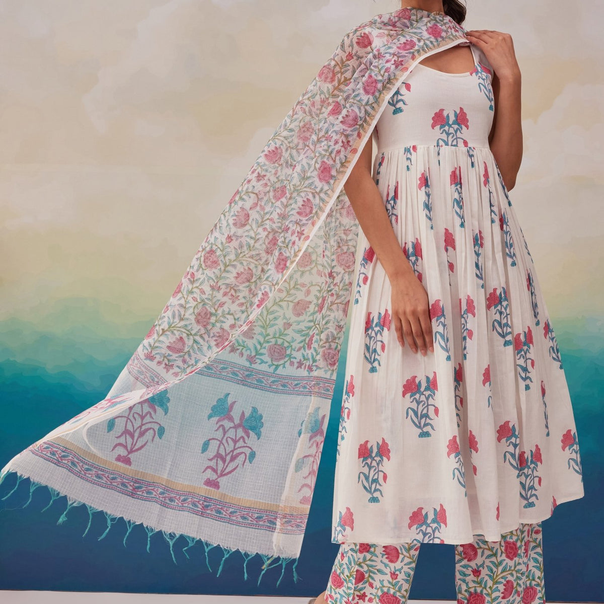 Sambhav Quilt Hub Dames katoen Anarkali geborduurde zware kant
